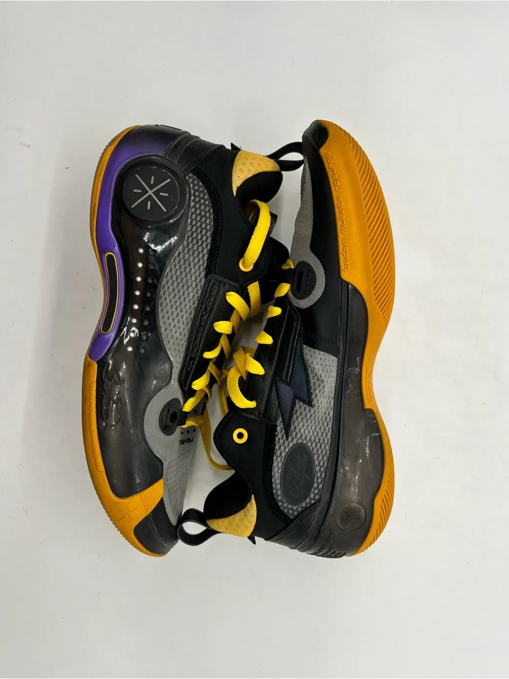 Li-Ning Way of Wade Wow 10 Low 9.5 US Dlo Deangelo Russell Lakers Away Shoes.